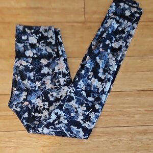 lululemon athletica Floral Leggings - Black and Blue